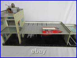 Vintage Marx Sears Automotive Service station withelevator Tin Toy RARE