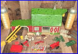 Vintage Marx Sears Happi Time Farm 1959 withAnimals Farm Equipment Read