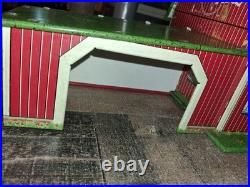 Vintage Marx Sears Happi Time Farm 1959 withAnimals Farm Equipment Read