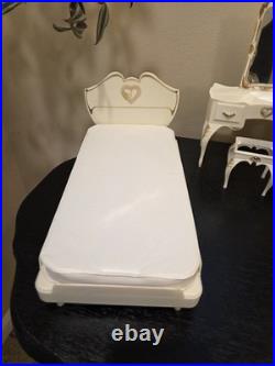Vintage Marx Sindy Doll Dining Table Chairs China Cabinet Bed Vanity Accessories