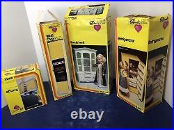 Vintage Marx Sindy Doll Play Set Range Oven Refrigerator Cabinet 1970's With Boxes