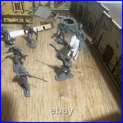 Vintage Marx The Alamo Playset No. 3543 Box Figures Horses Cannons Walls