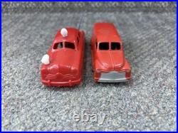 + Vintage Marx Tin Fire Department Headquarters Fire House with 2 Cars