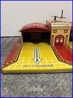 + Vintage Marx Tin Fire Department Headquarters Fire House with 2 Cars
