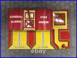 + Vintage Marx Tin Fire Department Headquarters Fire House with 2 Cars