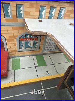 Vintage Marx Tinplate Bus Station 23 Wide Base