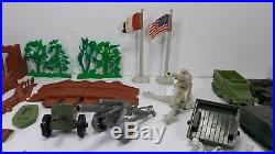 Vintage Marx Toys 1977 World War II Battleground Play Set Incomplete W Box READ