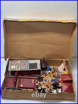 Vintage Marx Toys #3681 Fort Apache Play Set 1964 Extra Parts