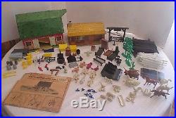 Vintage Marx Toys Farm Set Bar M Ranch Tin Barn & Bunkhouse People & Animals