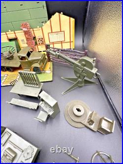 Vintage Marx U. S. Armed Forces Training Center Playset No. 4139 Original box