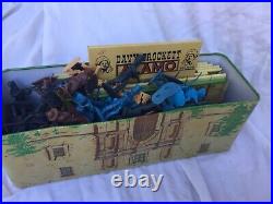 Vintage Marx. Walt Disney. Davy Crockett Alamo Play Set Fort Tin & figures