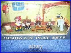 Vintage Marx Walt Disney Disneykins Pinocchio Geppetto Figaro Mini Playset withBox