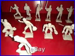 Vintage Marx lot of 14-60 mm Square Based baseball Figure Tastee-Freez Mantal