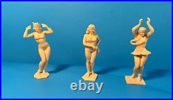 Vintage Original Marx American Beauty Mint Nude Figures 50's 60mm Plastic Army