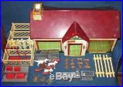 Vintage PET SHOP #4210 Metal Playset with Props. MARX 1952. No Box. Nice! RARE