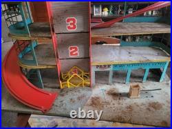 Vintage Rare Marx Sears 4 Level Metal/ Tin Litho Service Center & Parking Garage