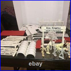 Vintage Roy Rogers Double R Bar Ranch Playset parts & cowboy figures by Marx