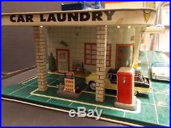 Vintage Tin Toy MARX Service Center Gas Station withAccessories, Figurines & Light