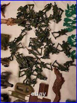 Vintage lot of over 286 Marx pieces mostly from Iwo Jima Playset #4147. READ
