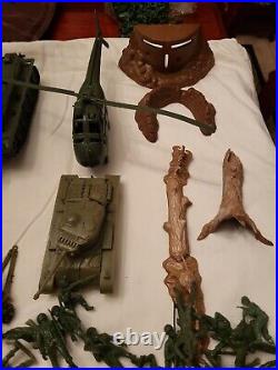 Vintage lot of over 286 Marx pieces mostly from Iwo Jima Playset #4147. READ