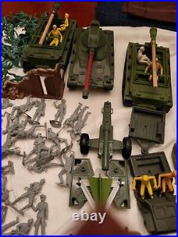 Vintage lot of over 286 Marx pieces mostly from Iwo Jima Playset #4147. READ