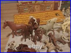 Vntg 1957 Roy Rogers RODEO RANCH in Box #3996 Western Cowboy Playset Series 2000