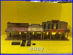 Vtg 1950s roy rodgers mineral city tin western town playset marx toys