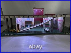 Vtg 50s 60s Marx Tin Litho Gas Station Service Center Playset Lights Up RARE