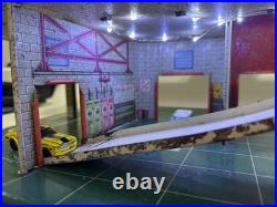 Vtg 50s 60s Marx Tin Litho Gas Station Service Center Playset Lights Up RARE