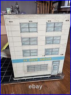 Vtg MARX Tin Litho ALLSTATE Service/Gas Station with2 Service Bays & Roof Parking