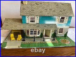 Vtg Marx Doll House Tin Litho Metal 2 Story Colonial With Furniture & Figures