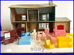 Vtg Marx Doll House Tin Litho Metal 2 Story Colonial With Furniture & Figures