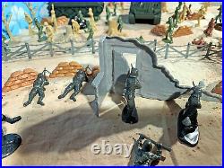 WWII Battle of the Bulge Playset #3 Patton's Charge 54mm Plastic Soldiers