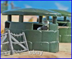 WWII D-Day Playset #1 Hit the Beach 54mm Plastic Toy Soldiers