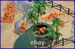 WWII Pacific Campaign Playset #1 Beach Landing 54mm Plastic Toy Soldiers