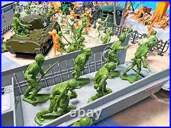 WWII Pacific Campaign Playset 54mm Plastic Toy Soldiers 289 pieces