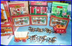 Western Town Play Set vintage LOT 12- 1/32 SCALE