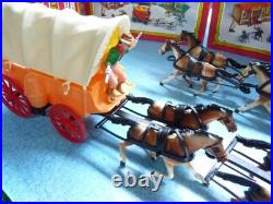 Western Town Play Set vintage LOT 12- 1/32 SCALE