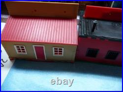Western Town Play Set vintage LOT 12- 1/32 SCALE