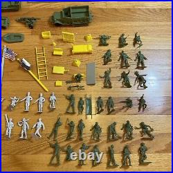 World War II Marx Guns Of Navarone Giant Soldiers Playset Vintage Used Set W Box